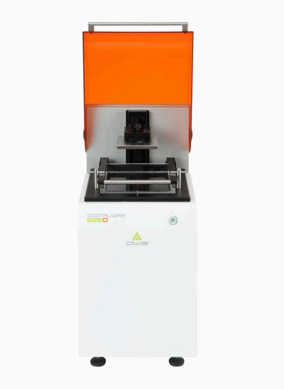 クラレノリタケデンタルの歯科用3Dプリンター